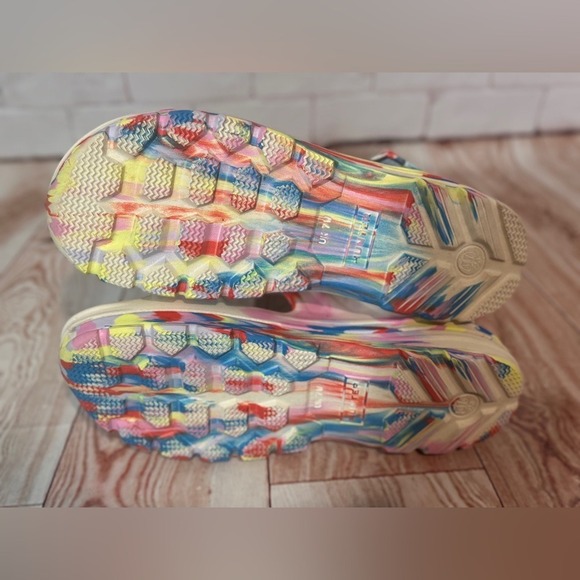 Hunter Rainbow Paint Splash Platform Adjustable strap Sandals size 9 Women's - Picture 10 of 11